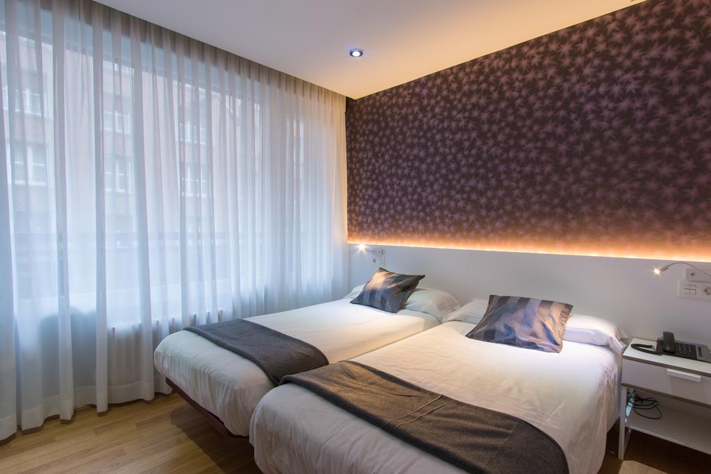 Central Bilbao Room photo